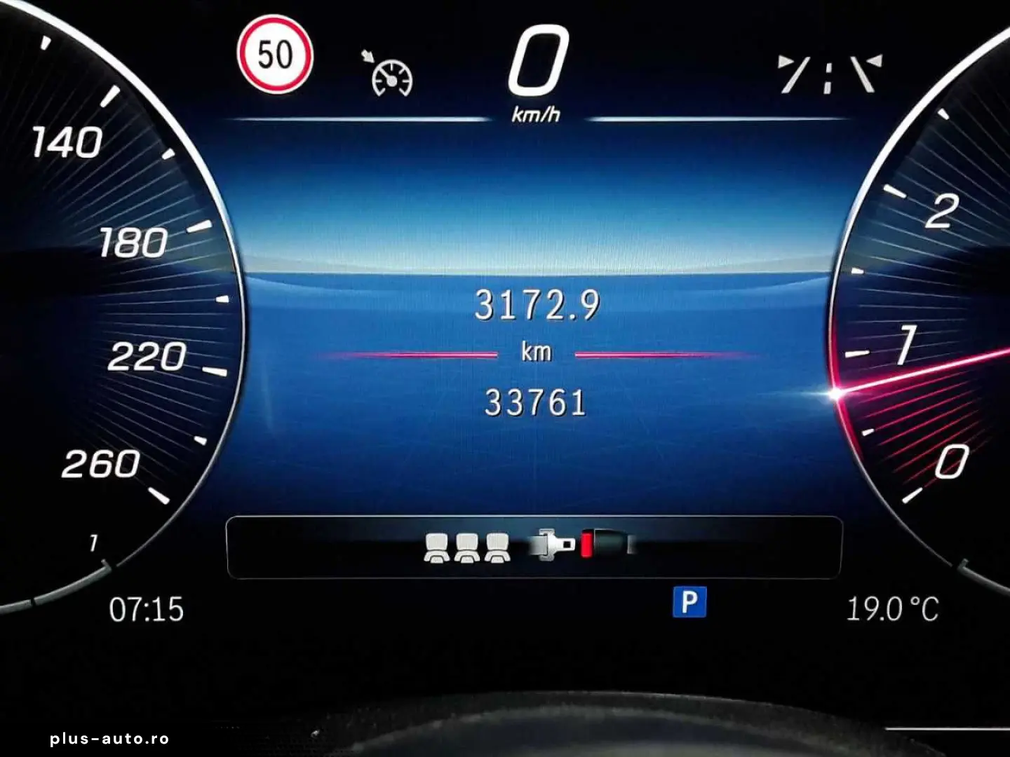 MERCEDES-BENZ GLC 200 4M-AMG Line Advanced KAM360