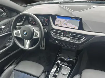 BMW 218 Gran C M Sport AHK HiFi Kamera Driving 18 DA