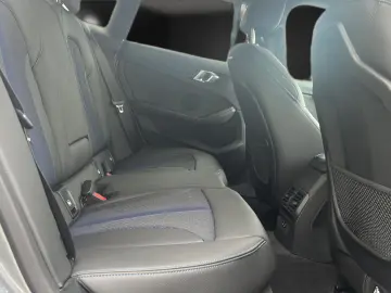 BMW 218 Gran C M Sport AHK HiFi Kamera Driving 18 DA