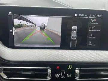 BMW 218 Gran C M Sport AHK HiFi Kamera Driving 18 DA