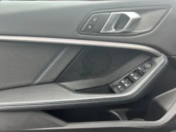 BMW 218 Gran C M Sport AHK HiFi Kamera Driving 18 DA