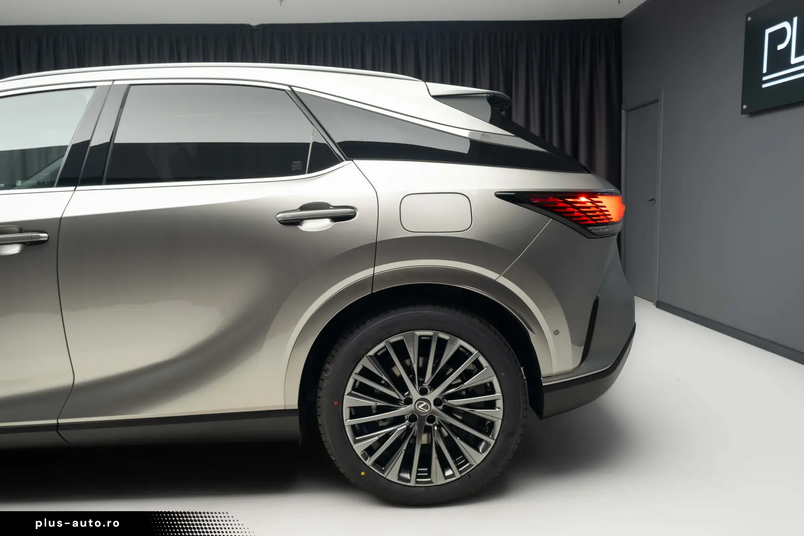 Lexus RX450H  Luxury - Model 2026 - Auto NOU