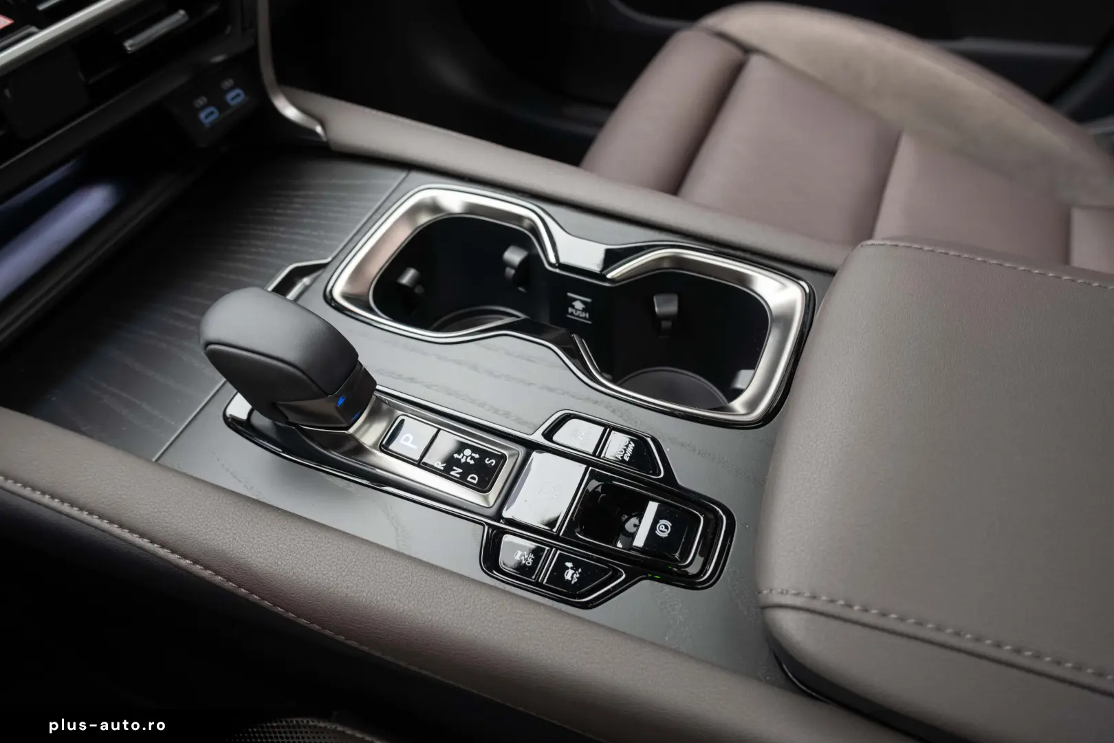 Lexus RX450H  Luxury - Model 2026 - Auto NOU