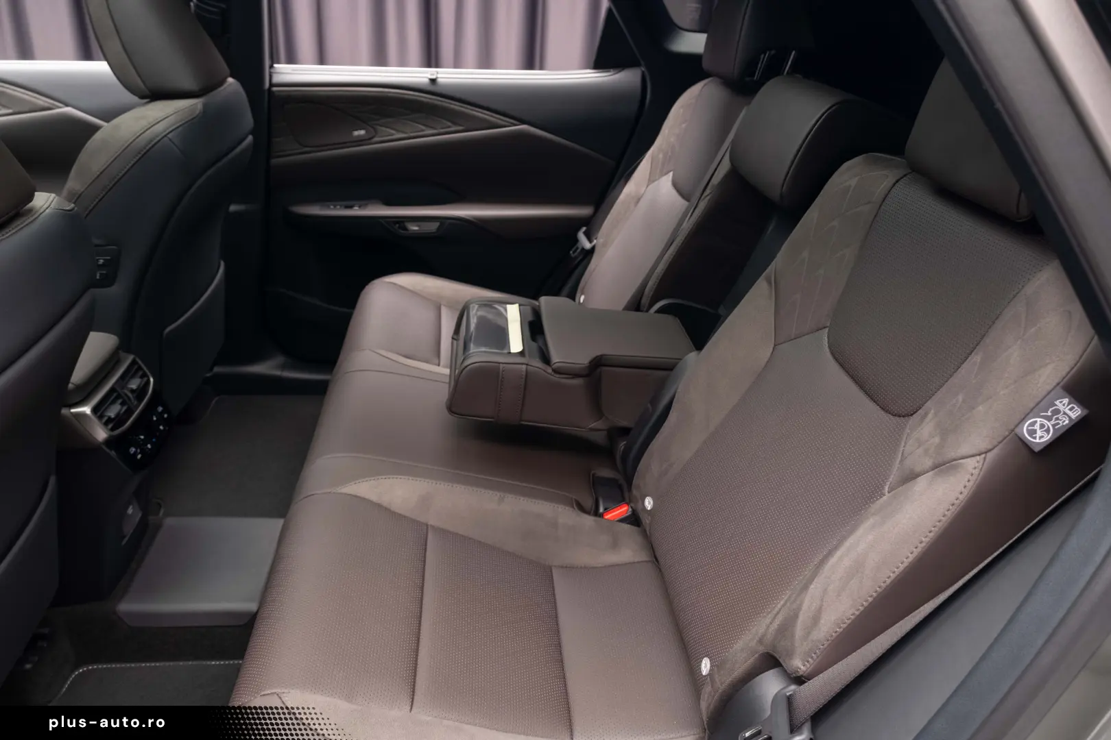 Lexus RX450H  Luxury - Model 2026 - Auto NOU