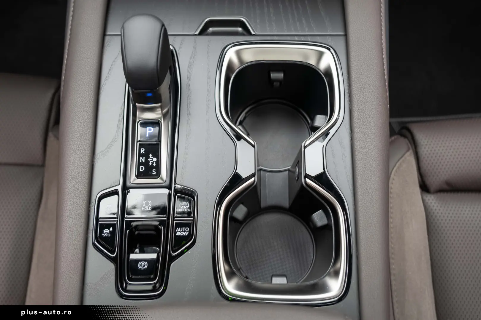 Lexus RX450H  Luxury - Model 2026 - Auto NOU