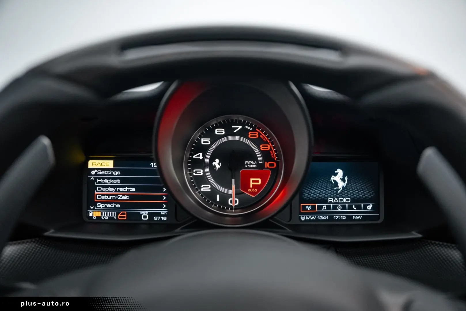 FERRARI 488 Pista Spider CARBON LIFT 1. HAND STOCK TOP