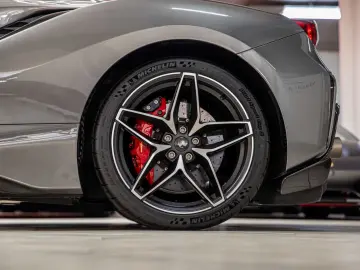 FERRARI 488 Pista Spider - Full Carbon - PPF - Lift