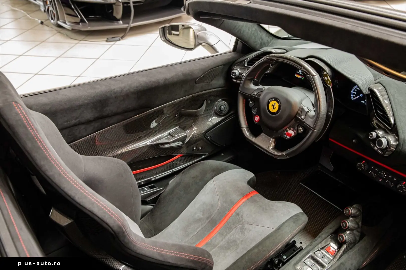 FERRARI 488 Pista Spider - Full Carbon - PPF - Lift