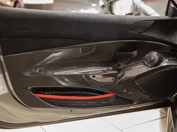 FERRARI 488 Pista Spider - Full Carbon - PPF - Lift