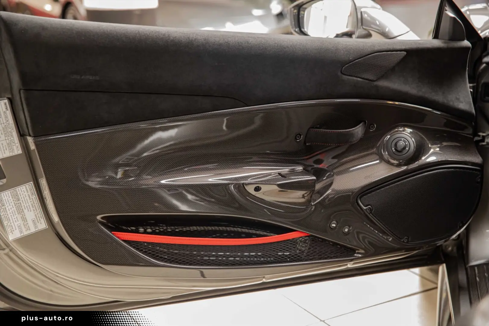 FERRARI 488 Pista Spider - Full Carbon - PPF - Lift