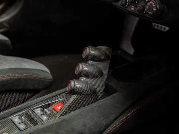 FERRARI 488 Pista Spider - Full Carbon - PPF - Lift