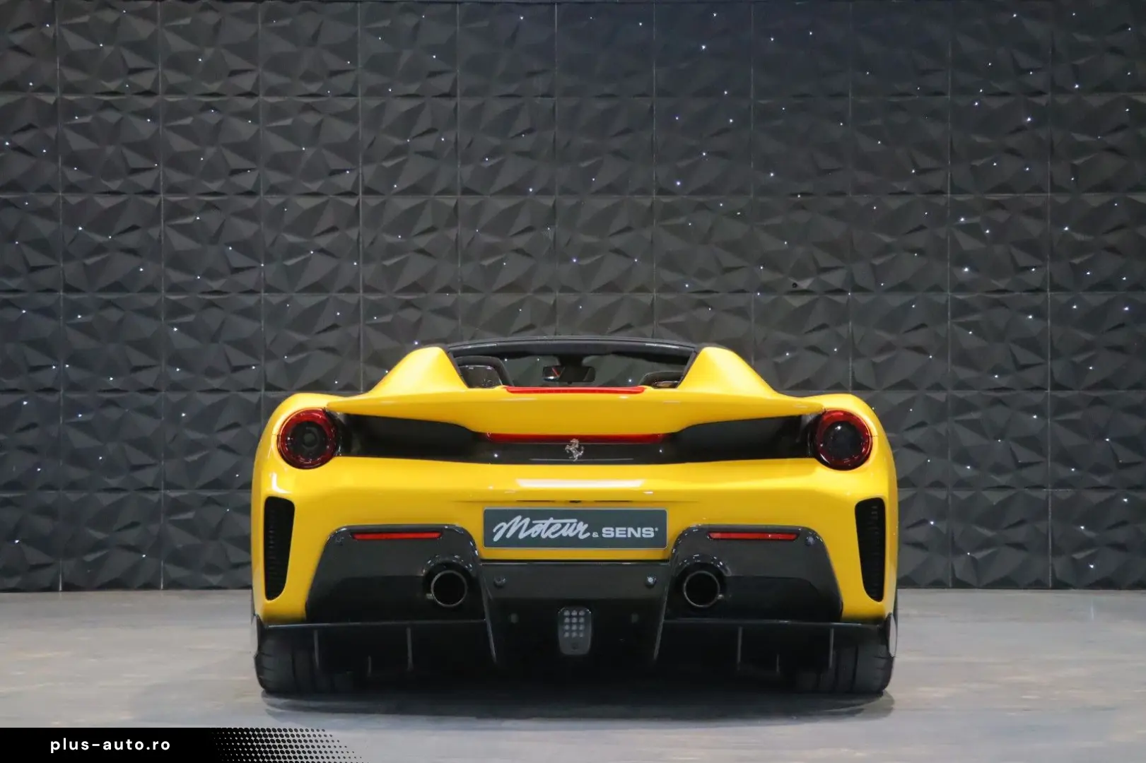 FERRARI 488 Pista Spider - Full Carbon - Lift - Historic
