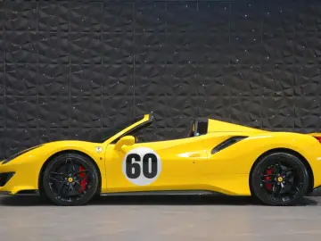 FERRARI 488 Pista Spider - Full Carbon - Lift - Historic