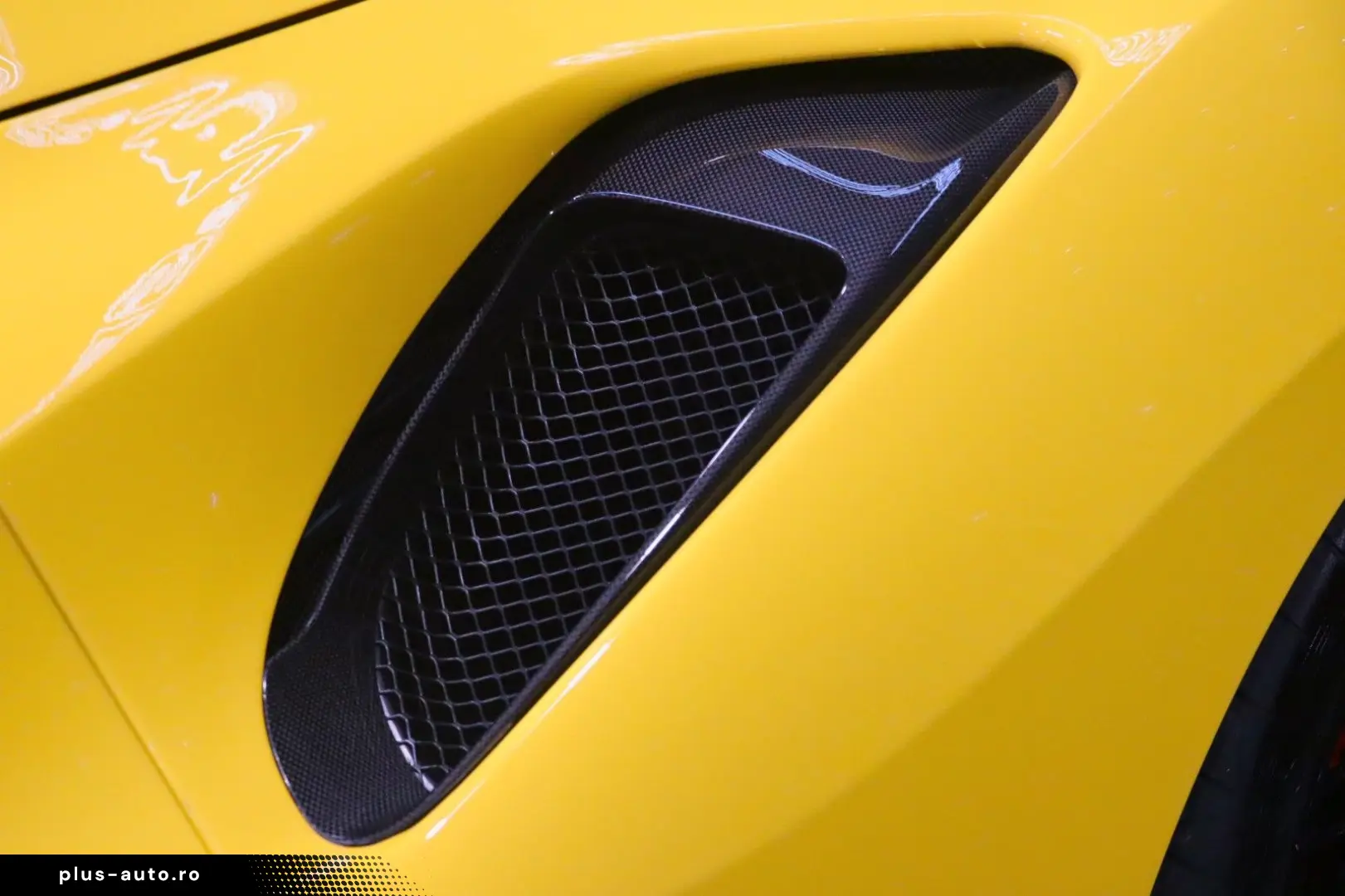 FERRARI 488 Pista Spider - Full Carbon - Lift - Historic