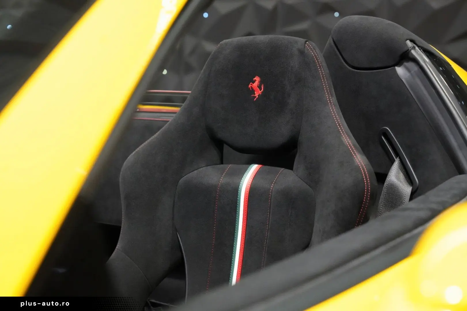 FERRARI 488 Pista Spider - Full Carbon - Lift - Historic