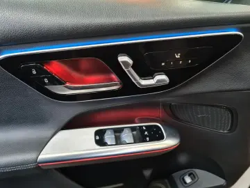 MERCEDES-BENZ GLC 220d 4M 2x Avantg Pano Memo MBUX L&hellip;