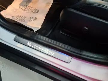 MERCEDES-BENZ GLC 220d 4M 2x Avantg Pano Memo MBUX L&hellip;