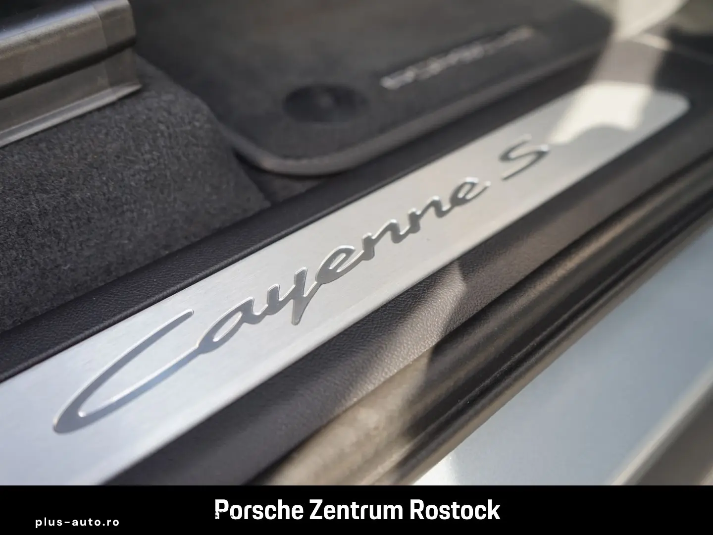 PORSCHE Cayenne S E-Hybrid HA-Lenkung InnoDrive Head-Up