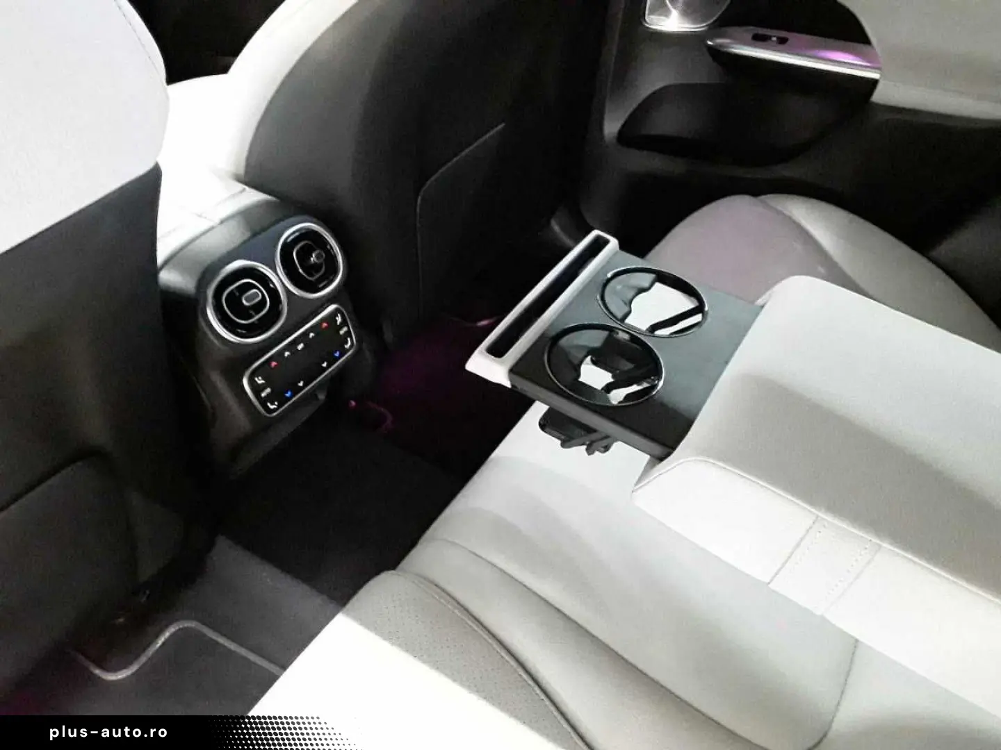 MERCEDES-BENZ GLC 220d-AMG Advanced Premium Pano AHK