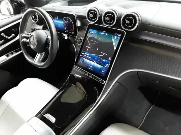 MERCEDES-BENZ GLC 220d-AMG Advanced Premium Pano AHK