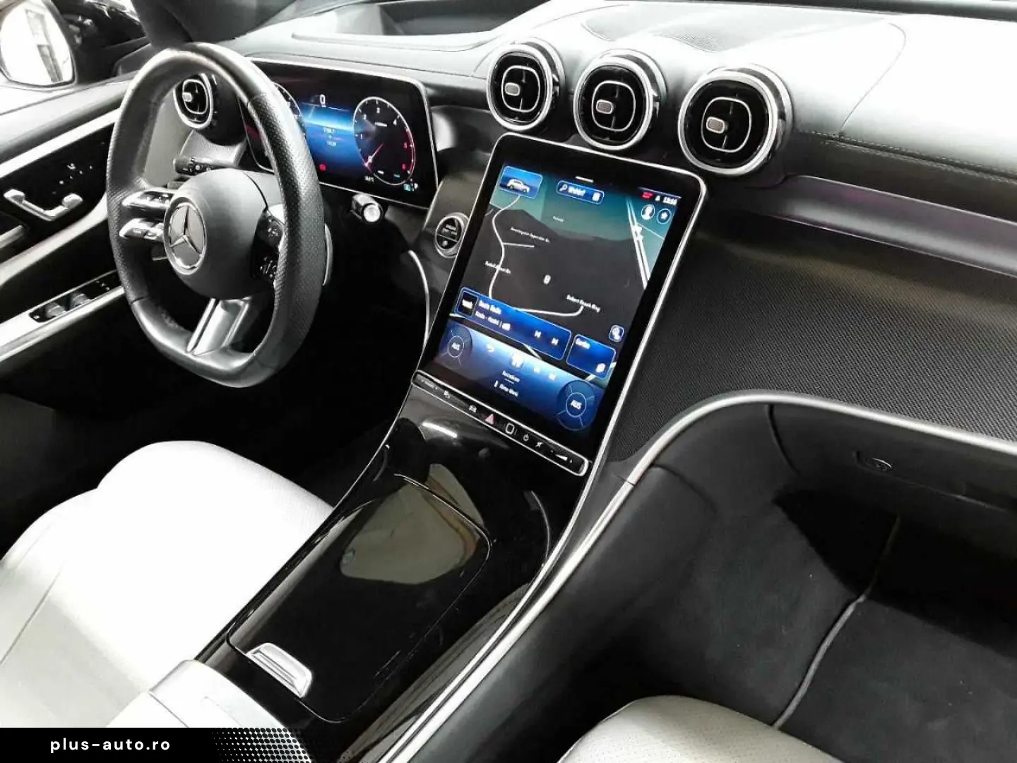 MERCEDES-BENZ GLC 220d-AMG Advanced Premium Pano AHK