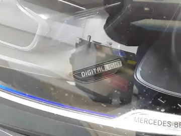 MERCEDES-BENZ GLC 220d-AMG Advanced Premium Pano AHK