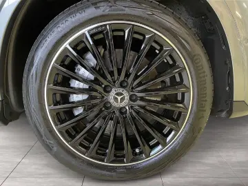 MERCEDES-BENZ GLC 220 D 4MATIC AMG LINE AHK PANO HEA&hellip;