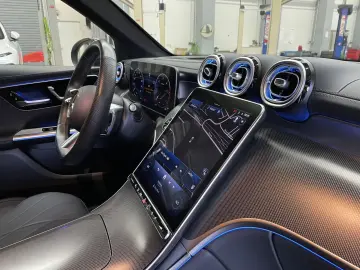 MERCEDES-BENZ GLC 220 D 4MATIC AMG LINE AHK PANO HEA&hellip;