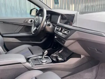 BMW 218i Aut. Gran Coupe M SPORT  HeadUp Kamera HiFi