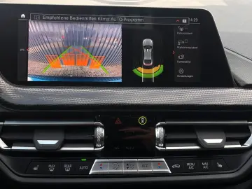 BMW 218i Aut. Gran Coupe M SPORT  HeadUp Kamera HiFi