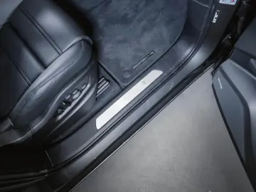 PORSCHE Cayenne S E-Hybrid Coupé Sport Design Paket