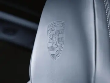 PORSCHE Cayenne S E-Hybrid Coupé Sport Design Paket