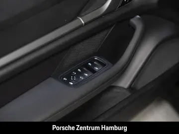 PORSCHE Taycan Head-Up InnoDrive Chrono Paket 21-Zoll
