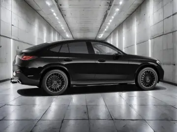 MERCEDES-BENZ GLC 300 4M Coupé AMG NIGHT PANO AHK