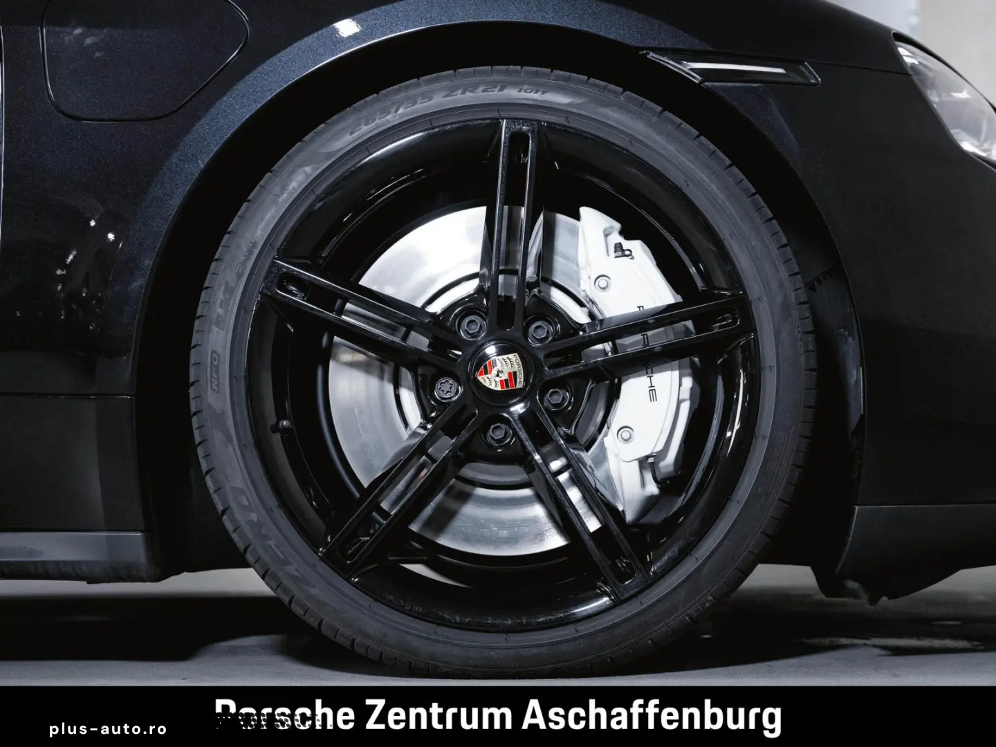 PORSCHE Taycan Performancebatterie  Panoramadach 4 1