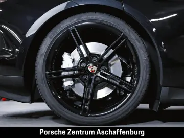 PORSCHE Taycan Performancebatterie  Panoramadach 4 1