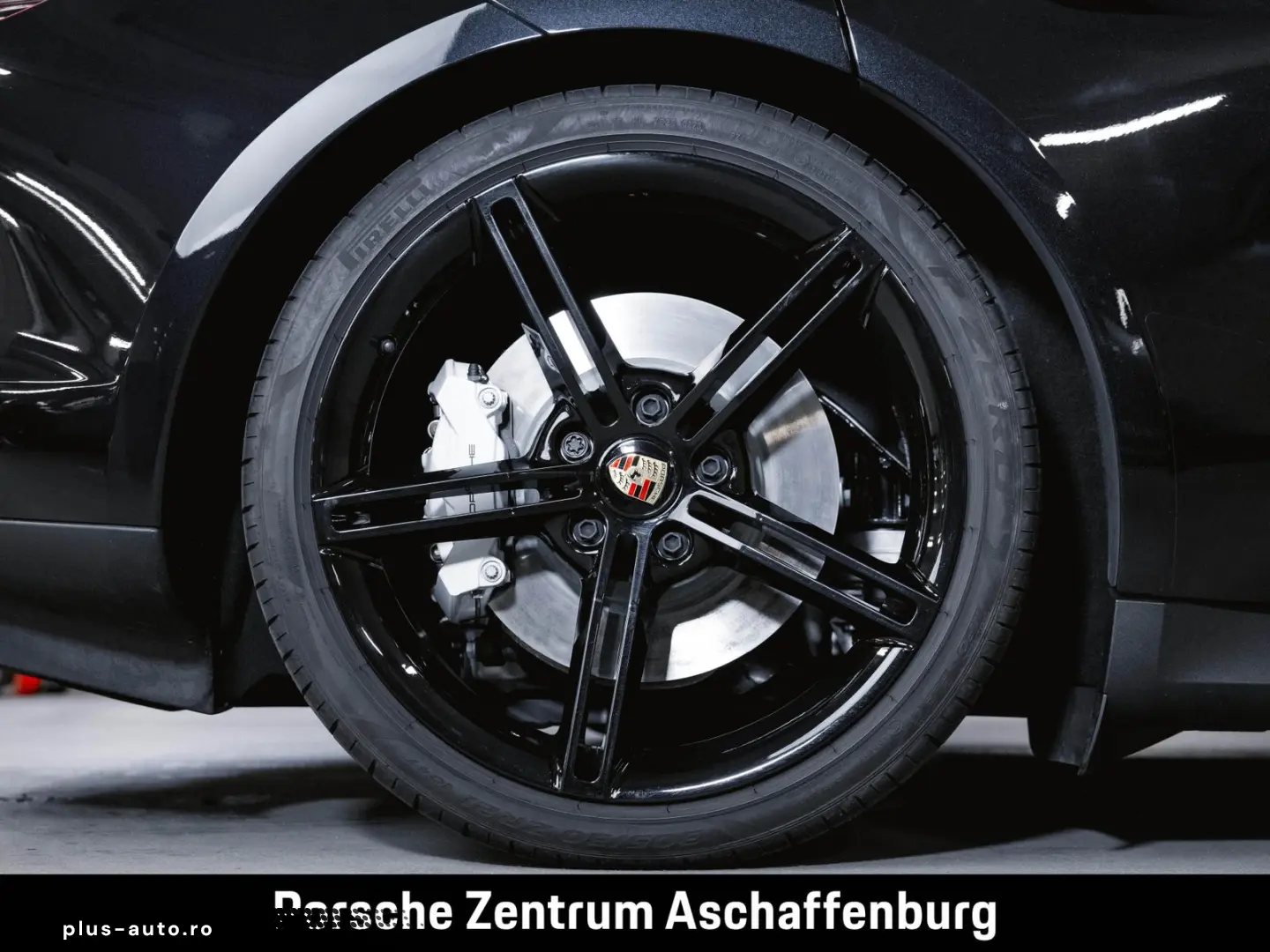 PORSCHE Taycan Performancebatterie  Panoramadach 4 1