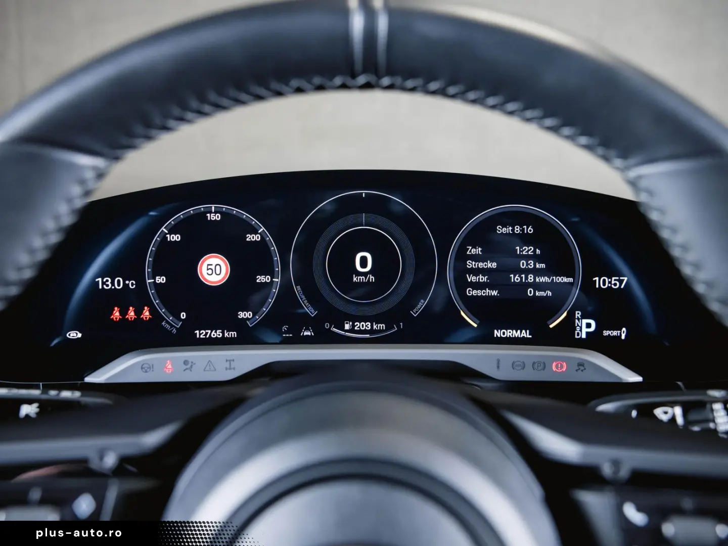 PORSCHE Taycan Performancebatterie  Panoramadach 4 1