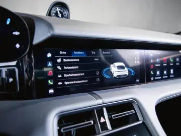 PORSCHE Taycan Performancebatterie  Panoramadach 4 1