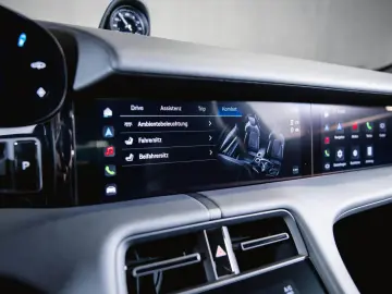 PORSCHE Taycan Performancebatterie  Panoramadach 4 1