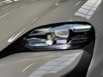 PORSCHE Taycan GTS GTS PANO BURM HinterachsL Carbon HuD