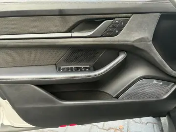 PORSCHE Taycan GTS GTS PANO BURM HinterachsL Carbon HuD