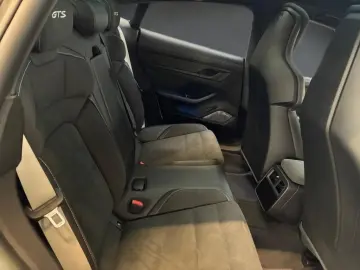 PORSCHE Taycan GTS GTS PANO BURM HinterachsL Carbon HuD