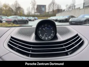 PORSCHE Taycan GTS HA-Lenkung Nachtsicht InnoDrive BOSE