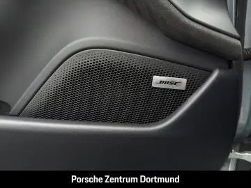 PORSCHE Taycan GTS HA-Lenkung Nachtsicht InnoDrive BOSE