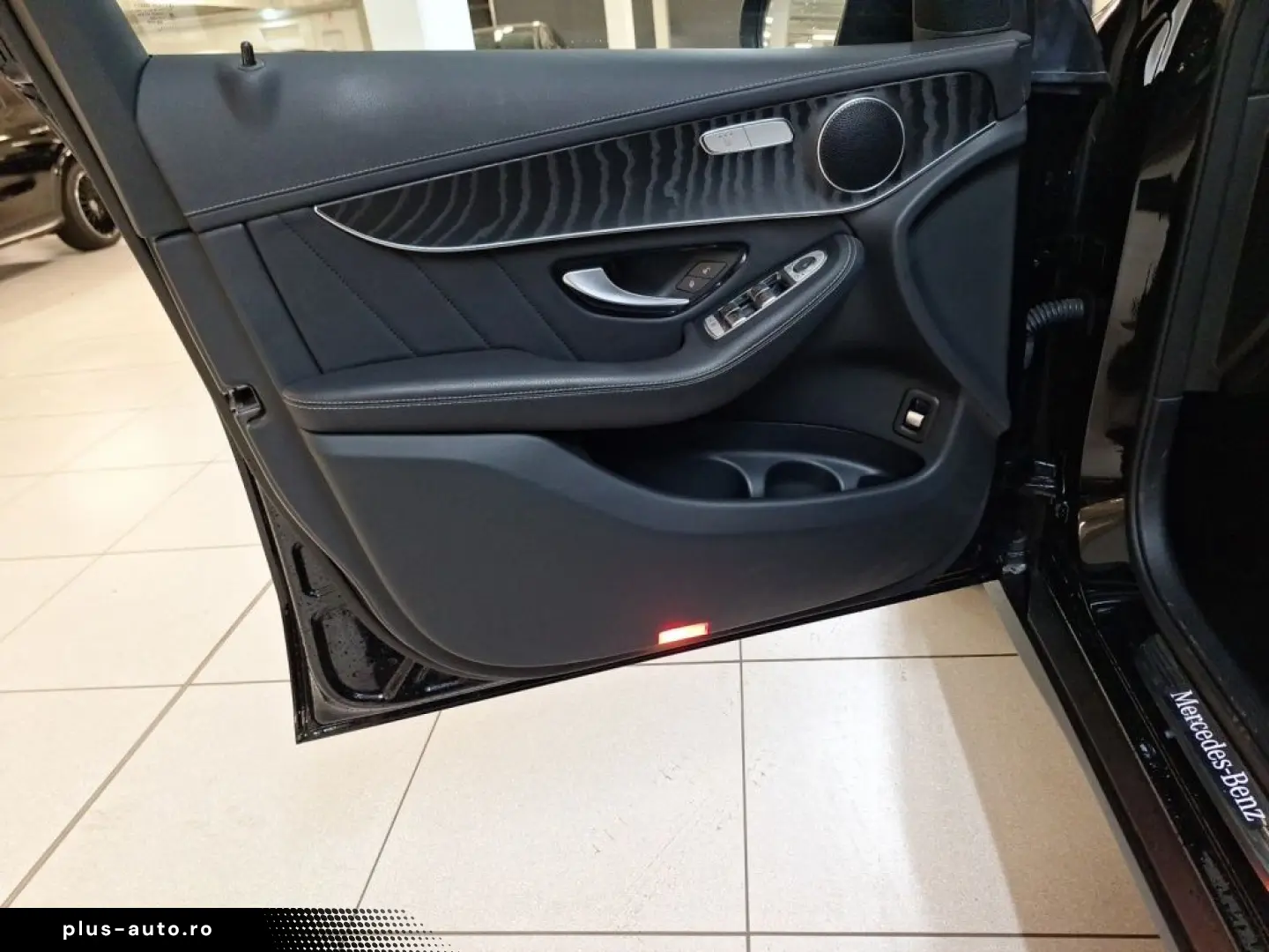 MERCEDES-BENZ GLC 300 4M Coupé AMG Night 360  LED 20&hellip;