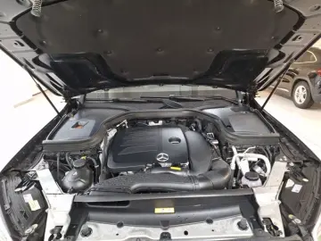 MERCEDES-BENZ GLC 300 4M Coupé AMG Night 360  LED 20&hellip;