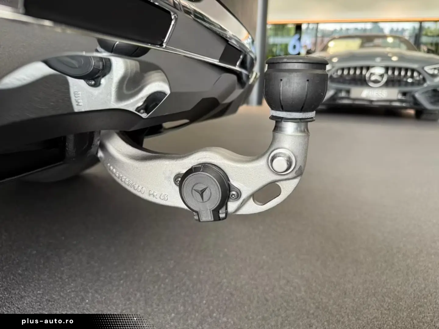 Mercedes-Benz GLC 200 AVANTGARDE AHK LED MEMORY