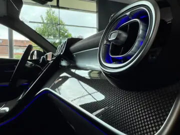 Mercedes-Benz GLC 200 AVANTGARDE AHK LED MEMORY