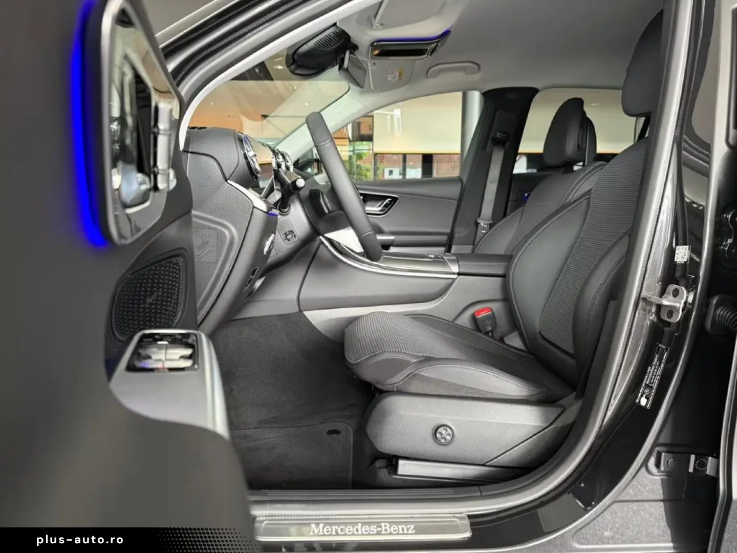 Mercedes-Benz GLC 200 AVANTGARDE AHK LED MEMORY